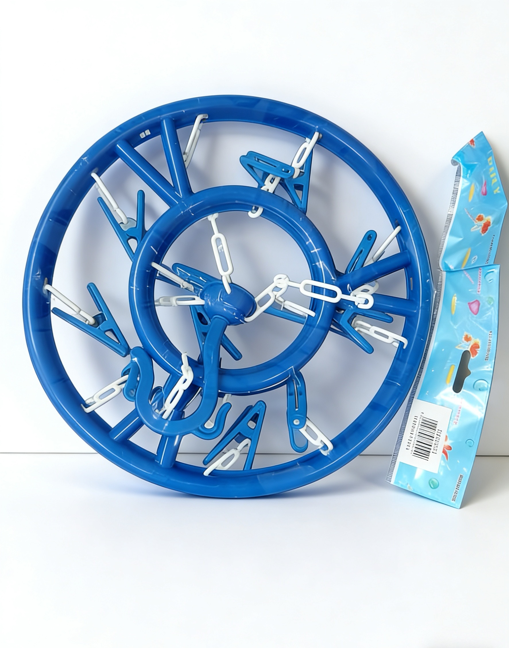 Plastic clothes hanger