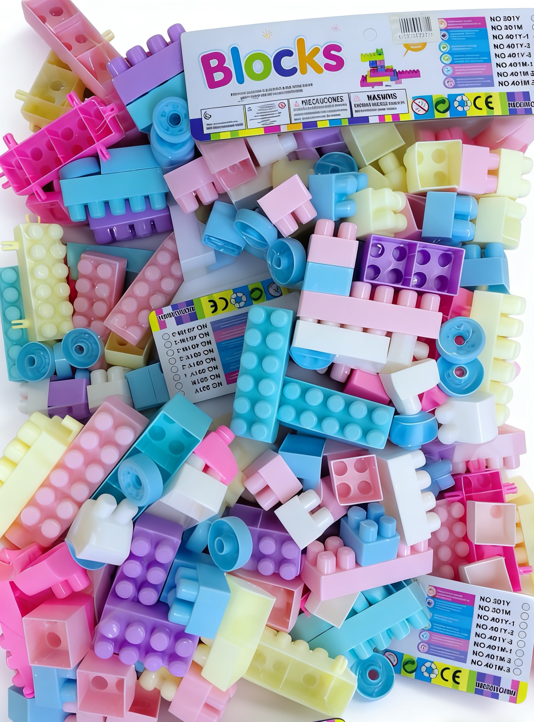 Plastic building blocks