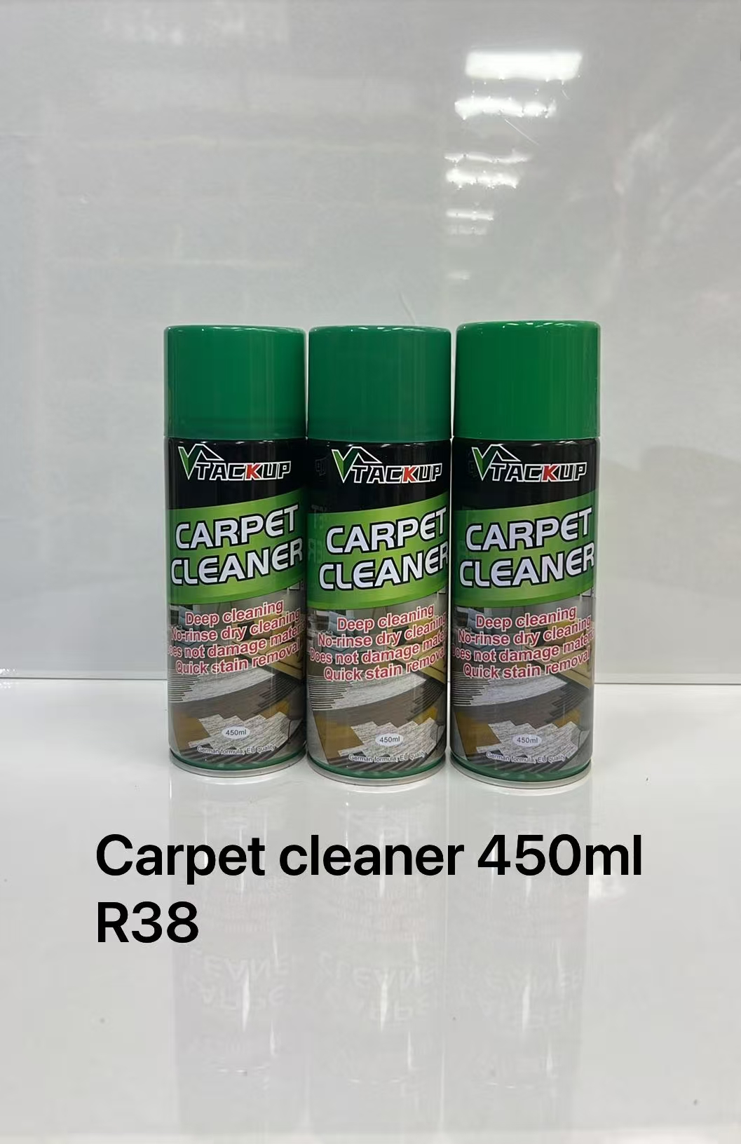 CARPET CLEANER