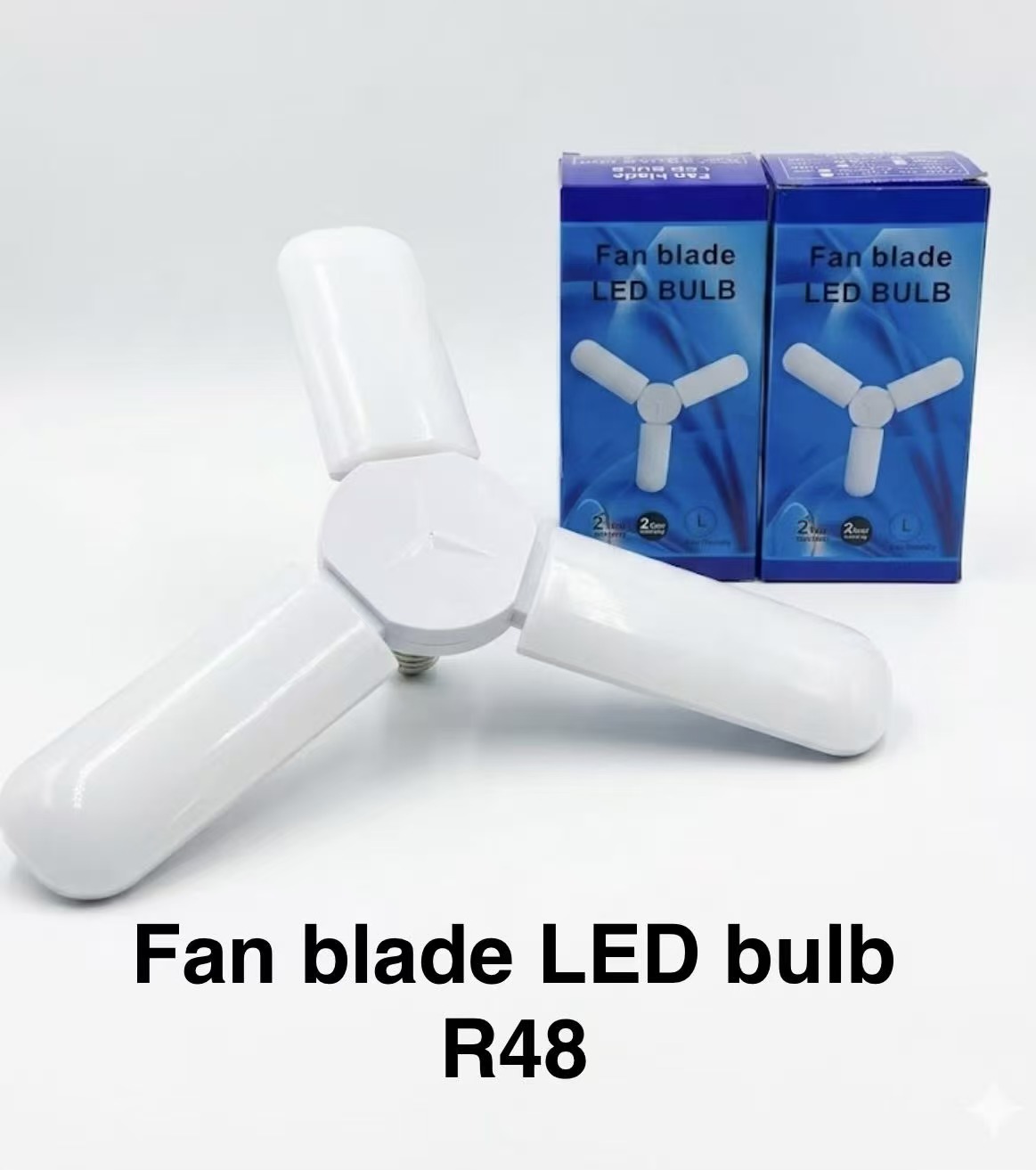 Fan blade LED bulb